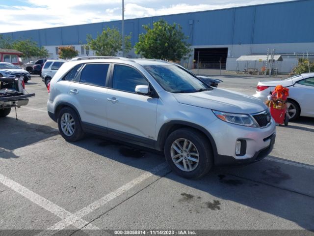 KIA SORENTO 2014 5xyktca67eg465008