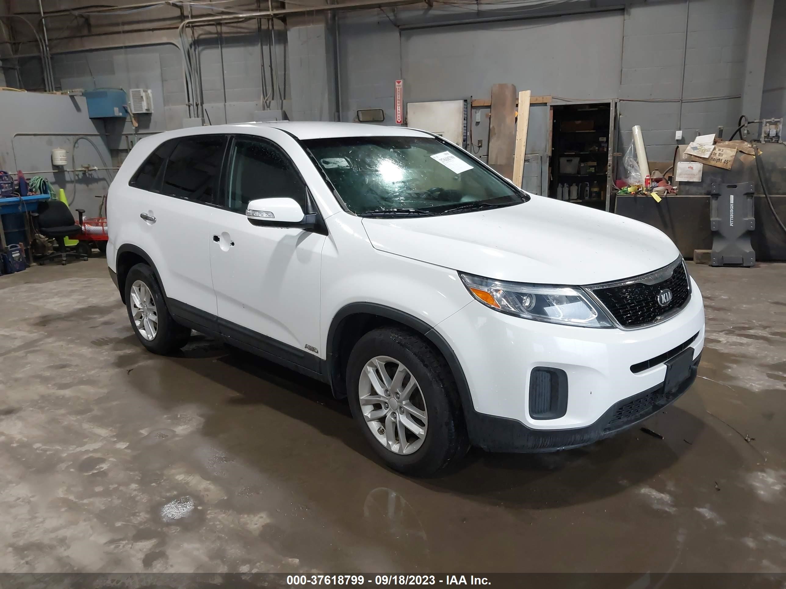 KIA SORENTO 2014 5xyktca67eg477191