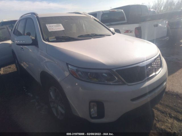 KIA SORENTO 2015 5xyktca67fg651374