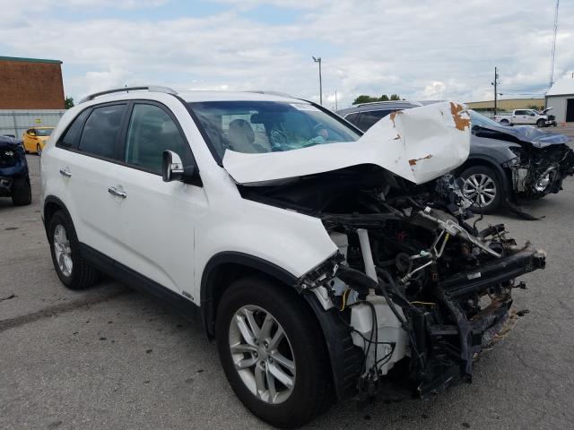 KIA SORENTO LX 2015 5xyktca67fg651844