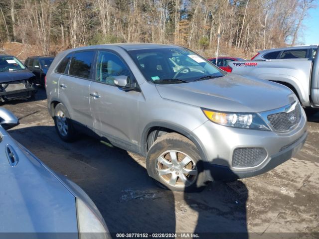 KIA SORENTO 2013 5xyktca68dg369015