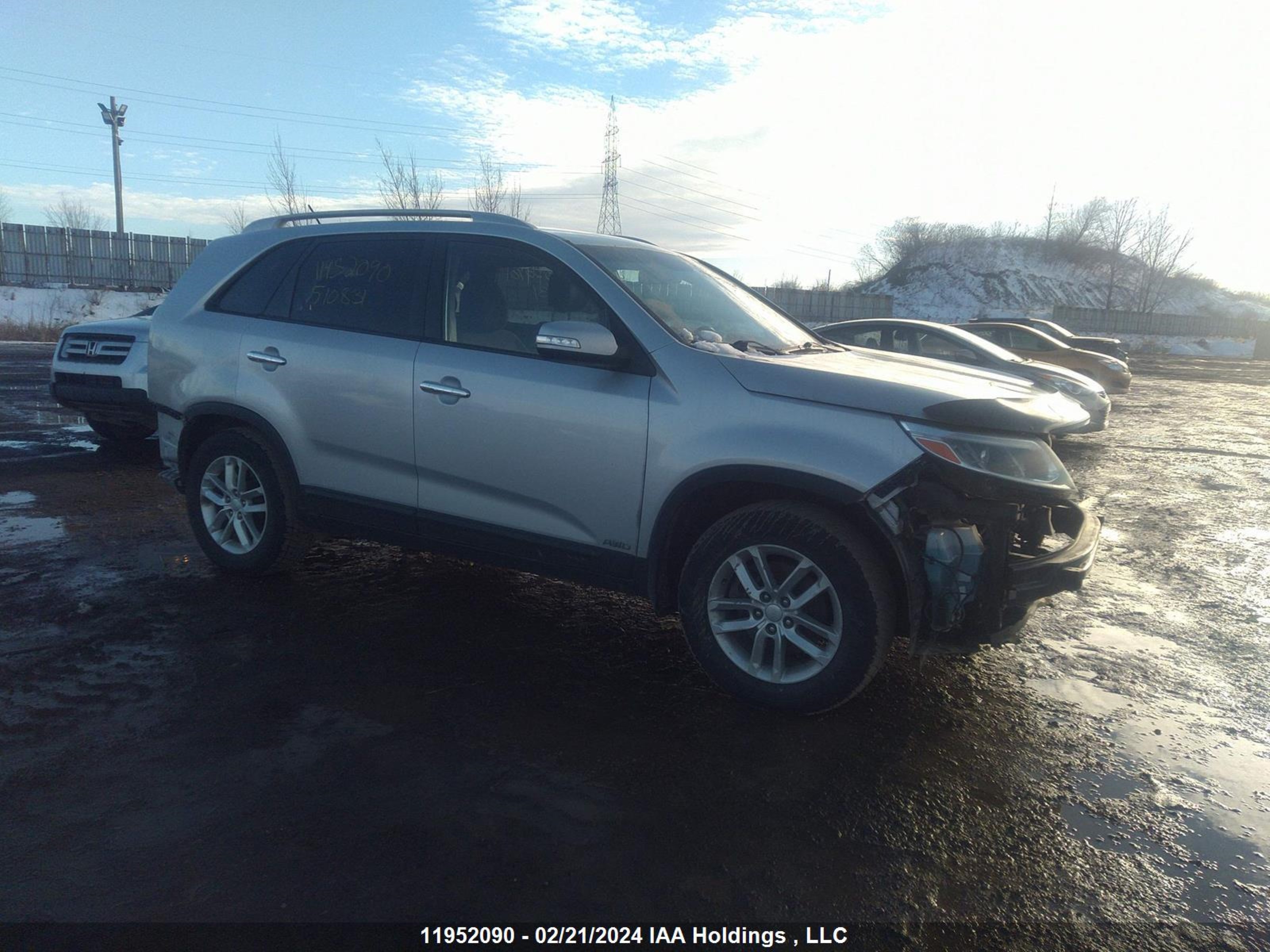 KIA SORENTO 2014 5xyktca68eg510831