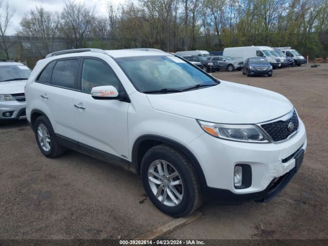 KIA SORENTO 2014 5xyktca68eg543943