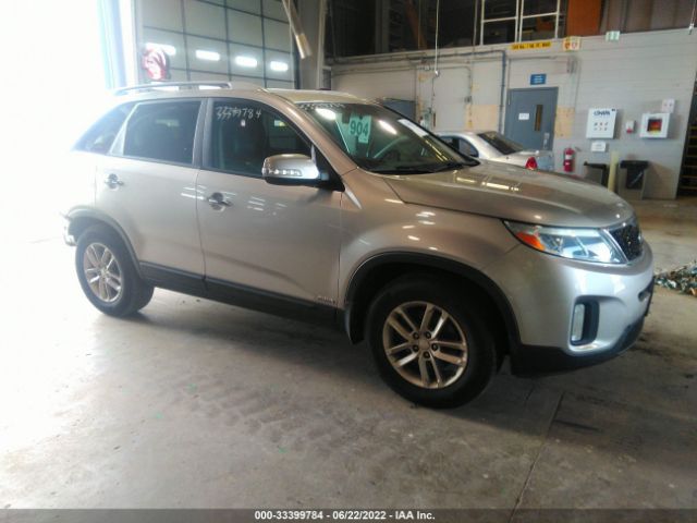 KIA SORENTO 2015 5xyktca68fg656633