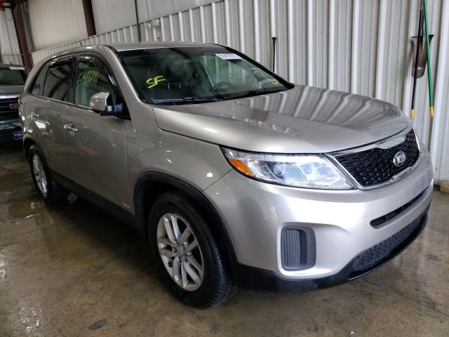 KIA SORENTO LX 2015 5xyktca69fg608185