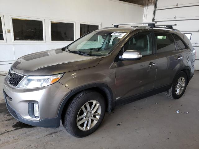 KIA SORENTO LX 2015 5xyktca69fg653496