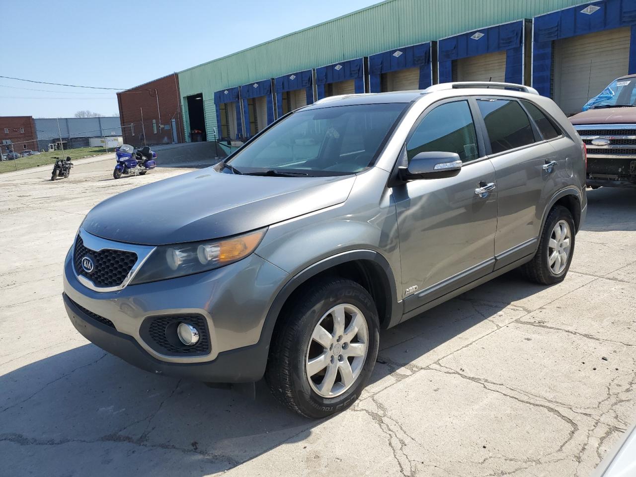 KIA SORENTO 2011 5xyktda11bg044858