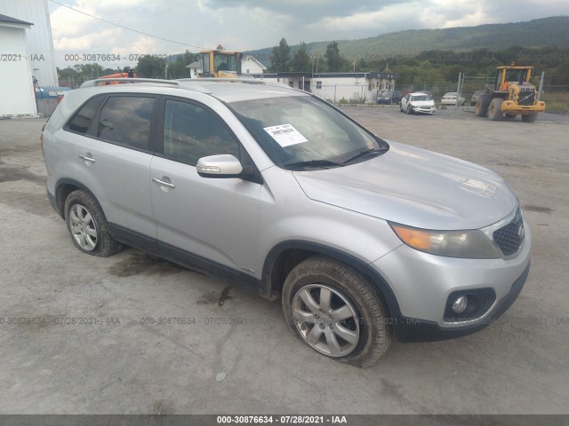 KIA SORENTO 2011 5xyktda11bg055049