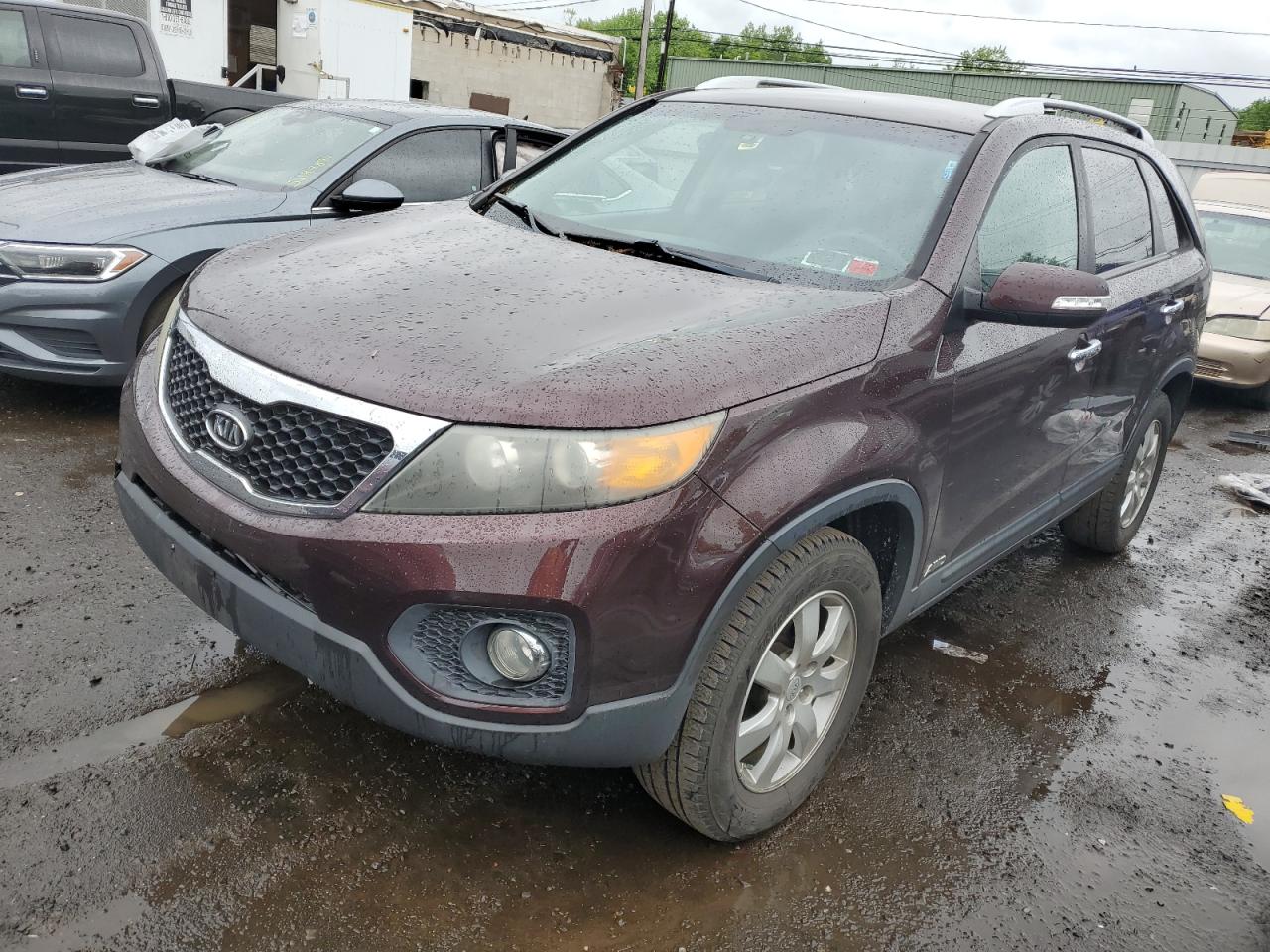 KIA SORENTO 2011 5xyktda18bg163782