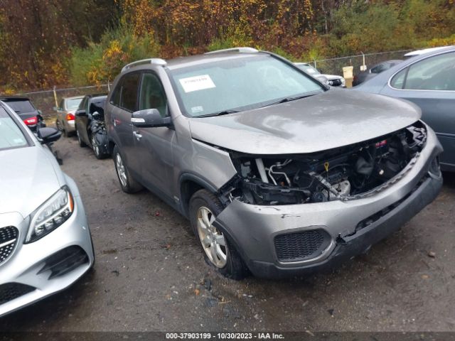 KIA SORENTO 2013 5xyktda21dg349384