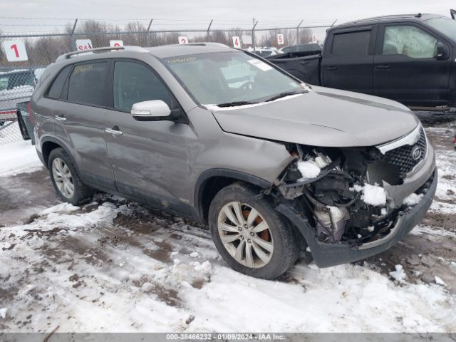 KIA SORENTO 2011 5xyktda22bg047082