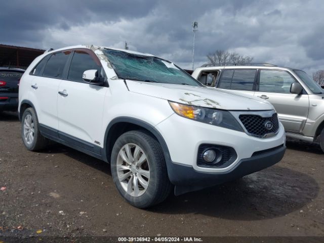 KIA SORENTO 2011 5xyktda22bg148283