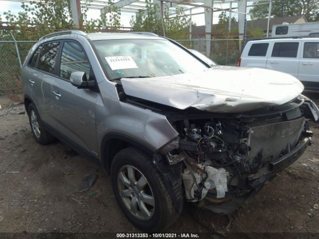 KIA SORENTO 2013 5xyktda24dg339867