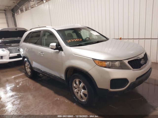 KIA SORENTO 2013 5xyktda26dg328241