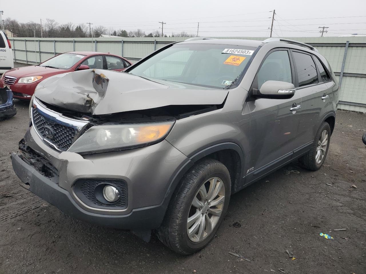 KIA SORENTO 2011 5xyktda27bg123217