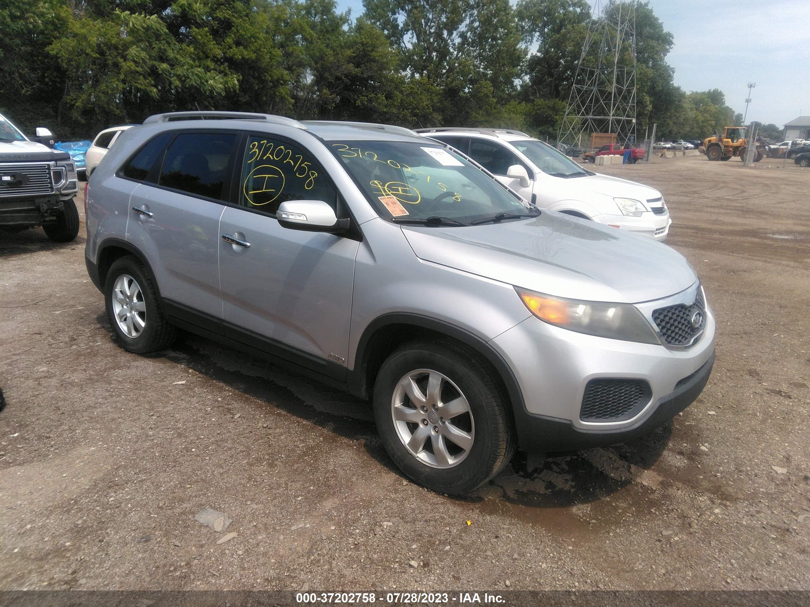 KIA SORENTO 2012 5xyktda27cg226056