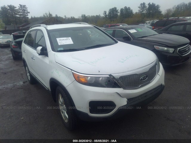 KIA SORENTO 2013 5xyktda27dg351608