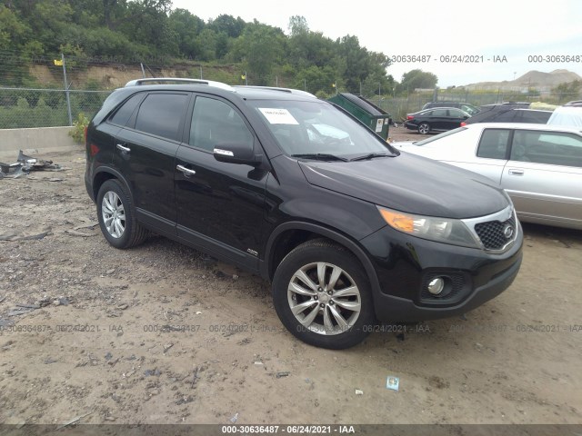 KIA SORENTO 2011 5xyktda28bg118091