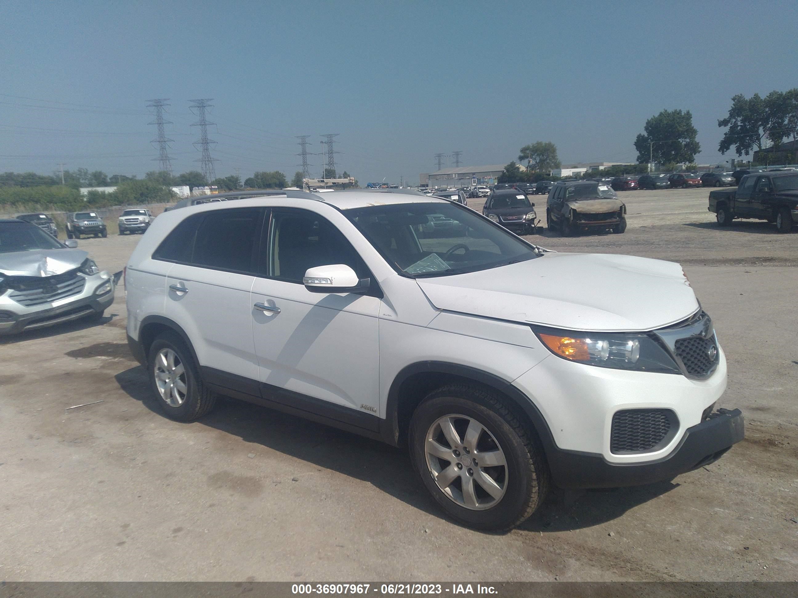 KIA SORENTO 2012 5xyktda28cg297301