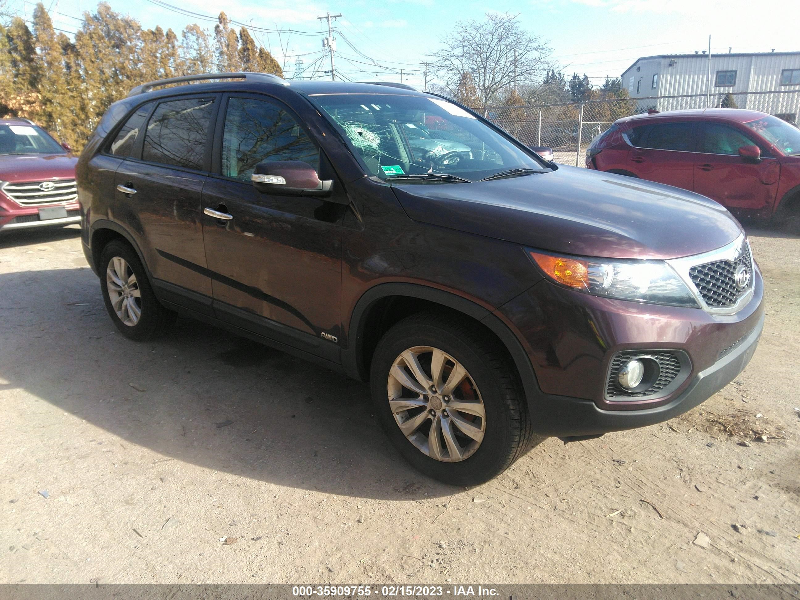 KIA SORENTO 2011 5xyktda2xbg173075