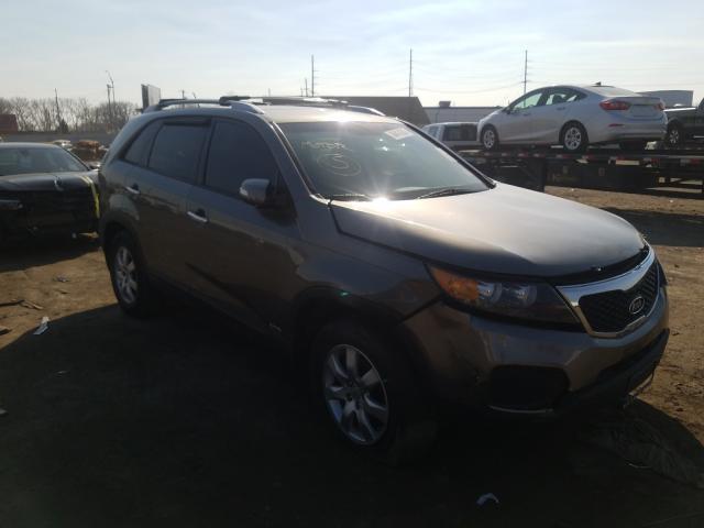 KIA SORENTO LX 2013 5xyktda2xdg404303