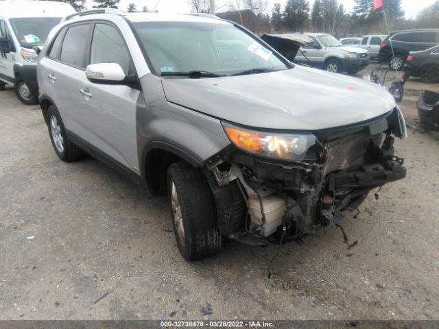 KIA SORENTO 2013 5xyktda60dg324706