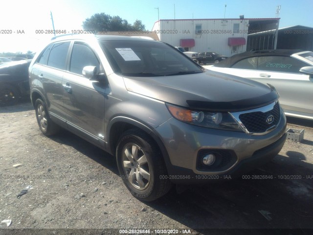 KIA SORENTO 2013 5xyktda60dg325872