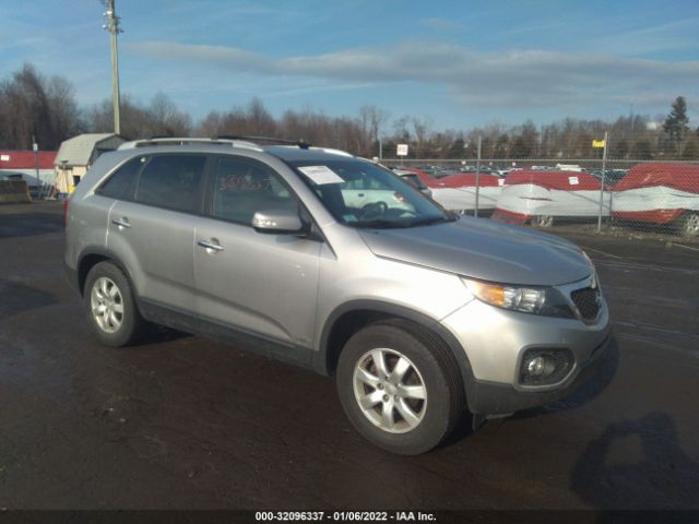 KIA SORENTO 2013 5xyktda61dg415970