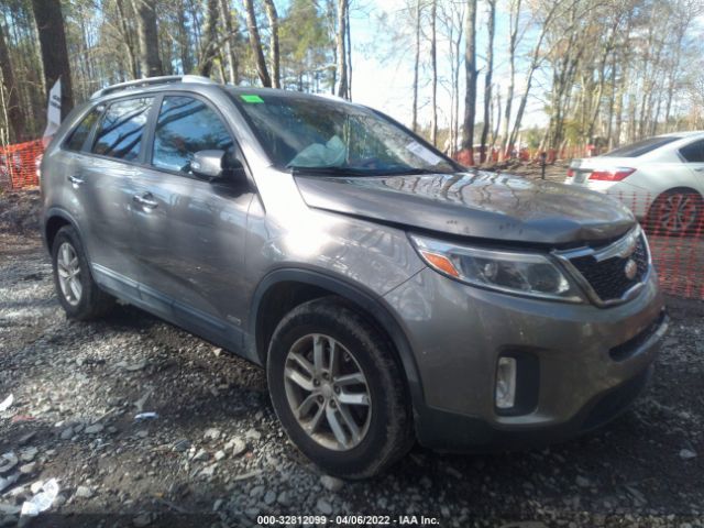 KIA SORENTO 2015 5xyktda62fg553262