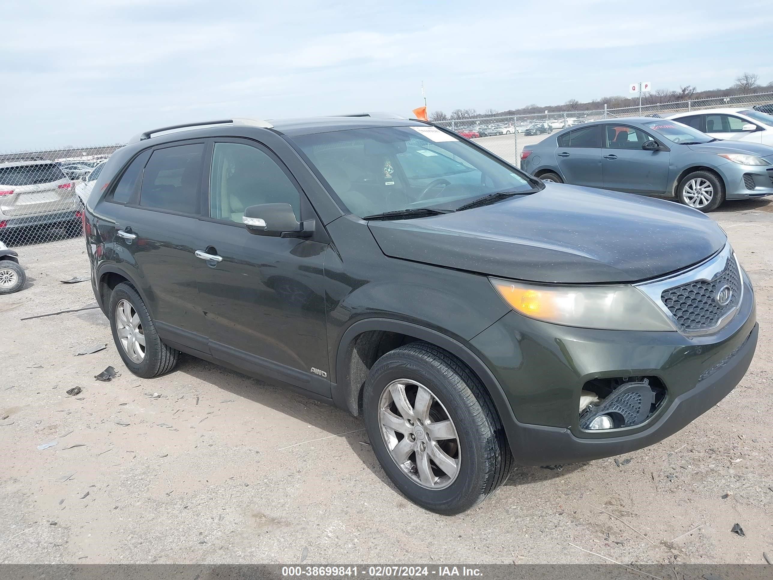 KIA SORENTO 2012 5xyktda64cg191995