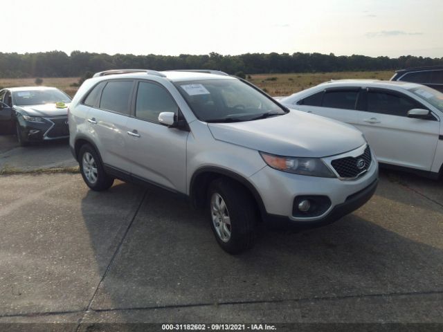 KIA SORENTO 2013 5xyktda64dg415784