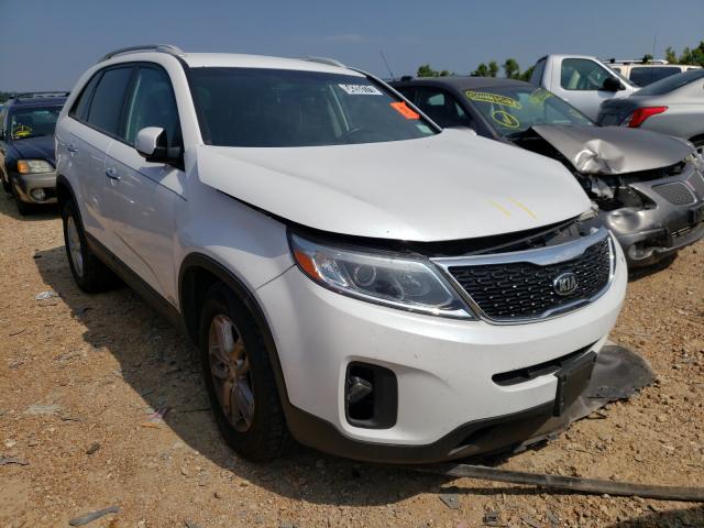 KIA SORENTO LX 2015 5xyktda64fg616345