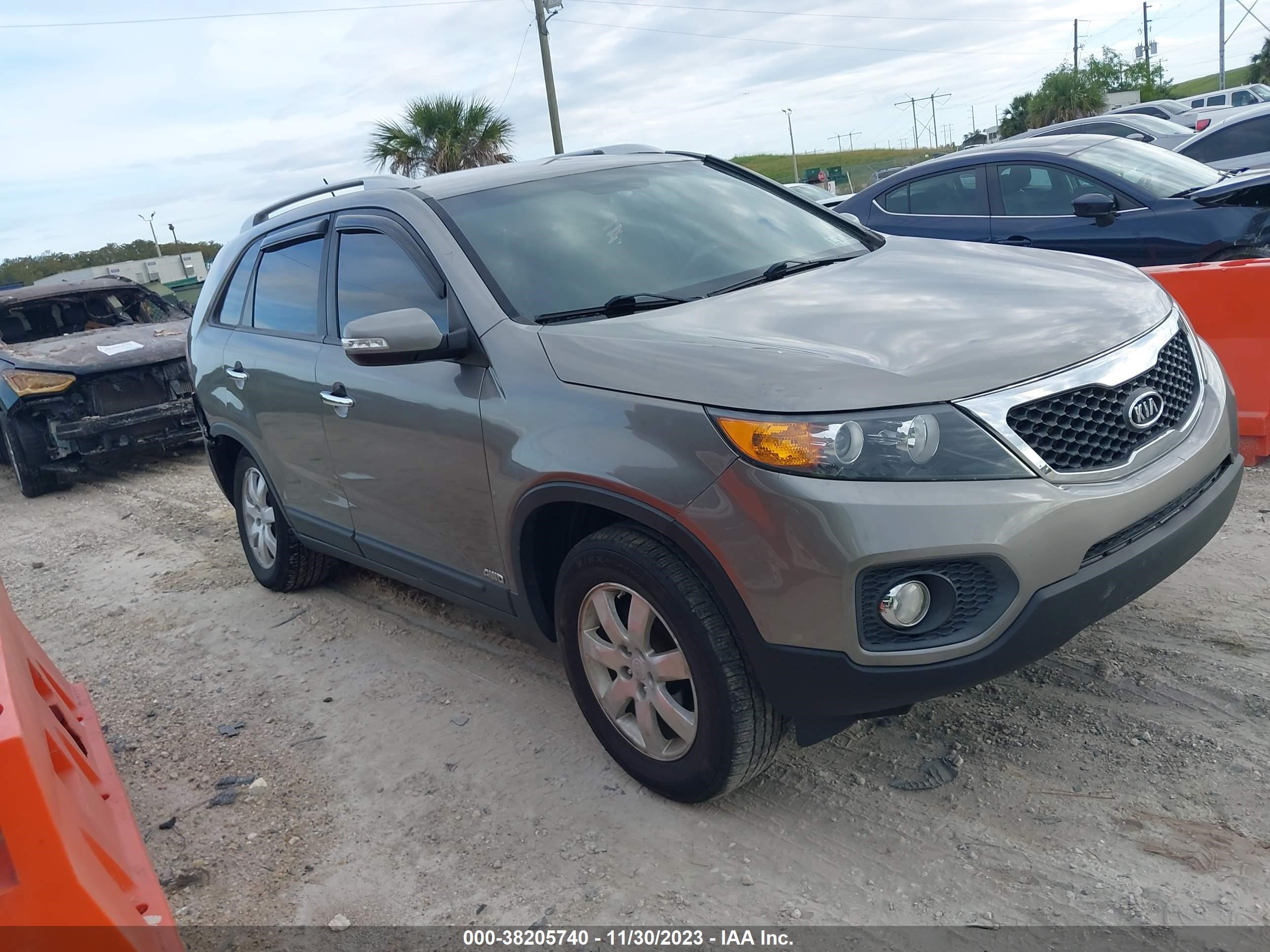 KIA SORENTO 2012 5xyktda65cg260077