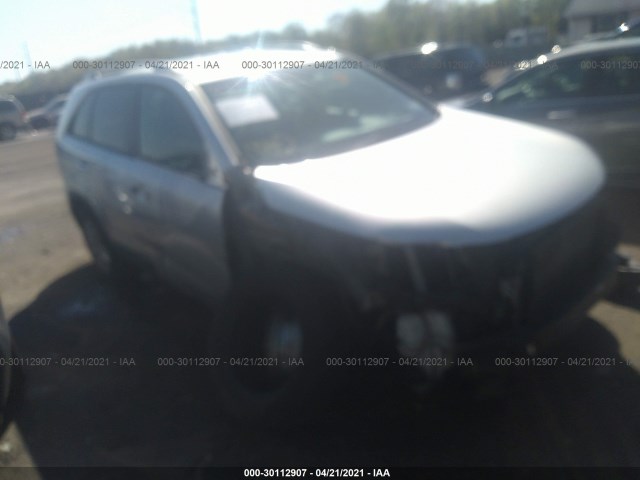 KIA SORENTO 2014 5xyktda67eg550596