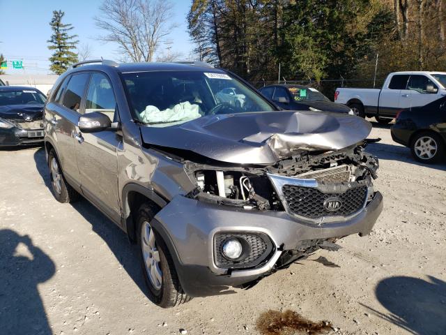 KIA SORENTO LX 2013 5xyktda69dg391806