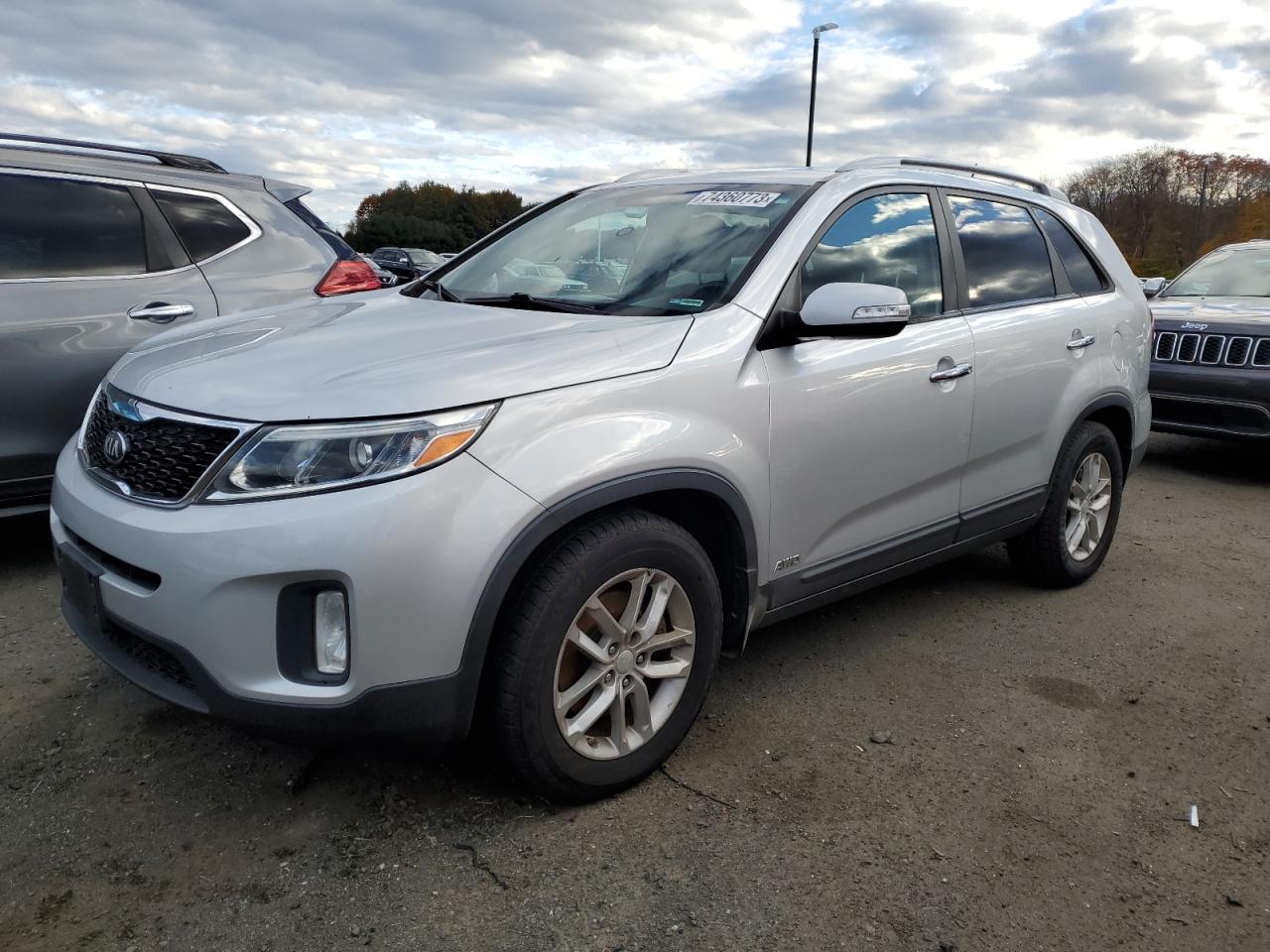 KIA SORENTO 2014 5xyktda71eg448381