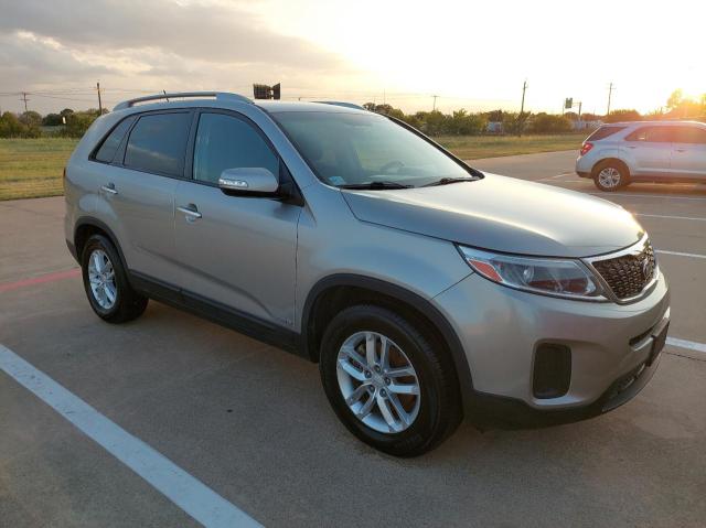 KIA SORENTO LX 2015 5xyktda71fg646010