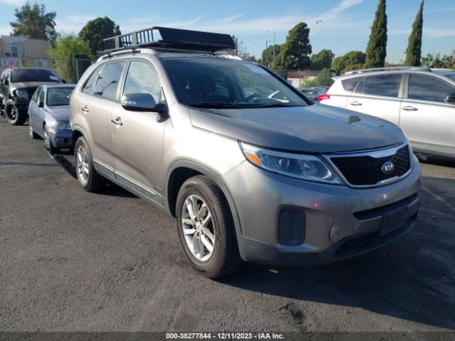 KIA SORENTO 2015 5xyktda72fg605871