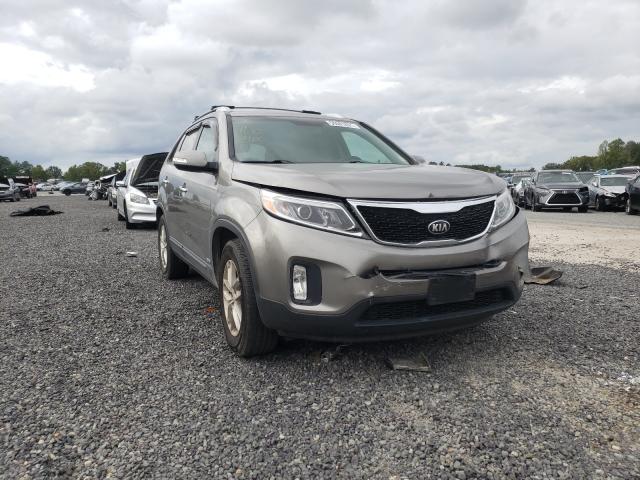 KIA SORENTO LX 2014 5xyktda73eg459477