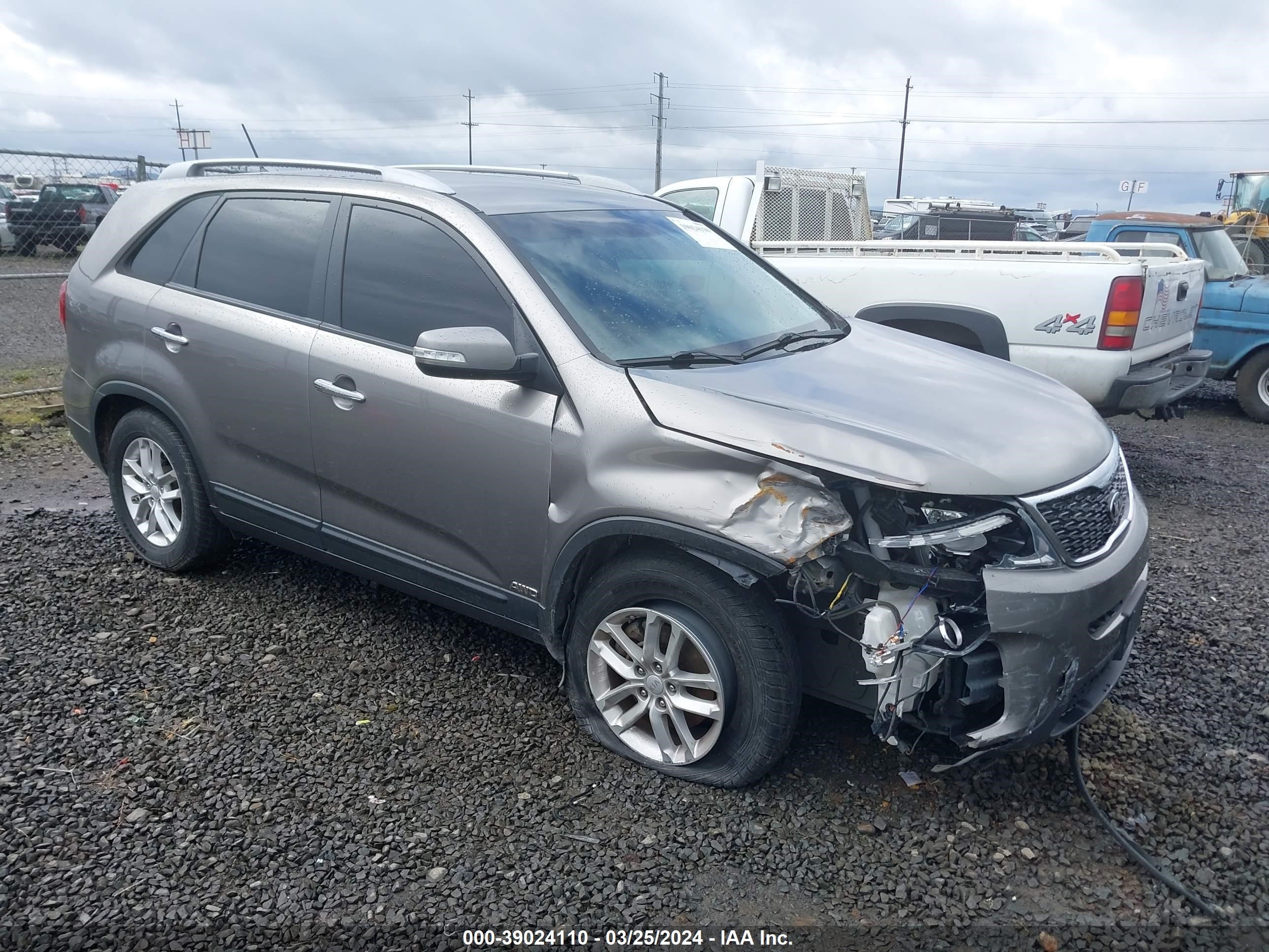 KIA SORENTO 2015 5xyktda74fg583968