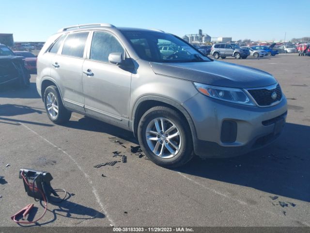 KIA SORENTO 2015 5xyktda76fg555640