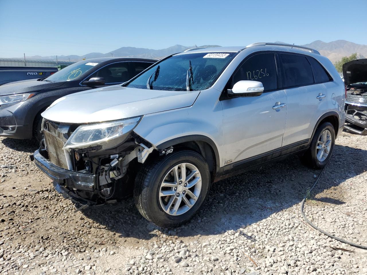 KIA SORENTO 2015 5xyktda76fg600236