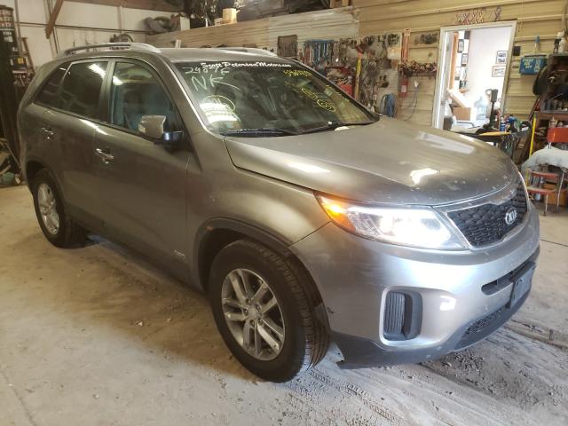 KIA SORENTO LX 2015 5xyktda78fg604028