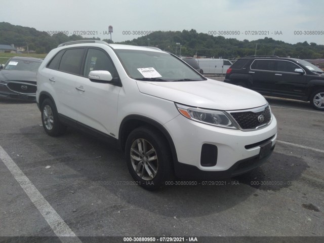 KIA SORENTO 2015 5xyktda78fg647848