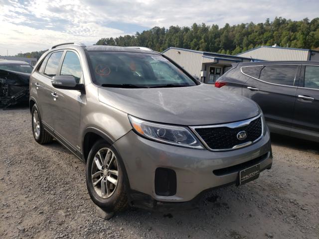 KIA SORENTO LX 2015 5xyktda7xfg645826