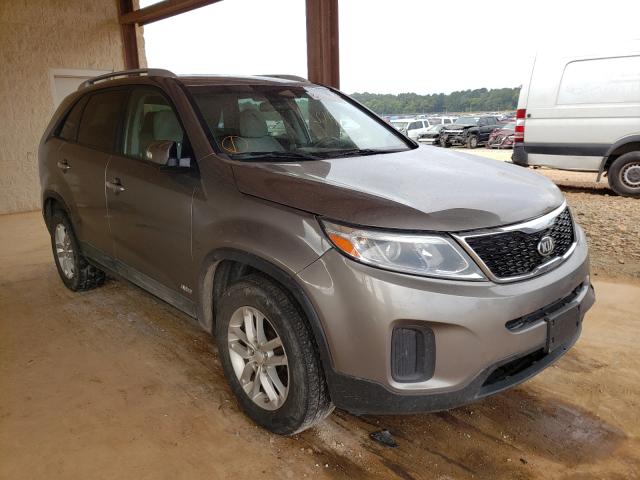 KIA SORENTO LX 2015 5xyktda7xfg646152