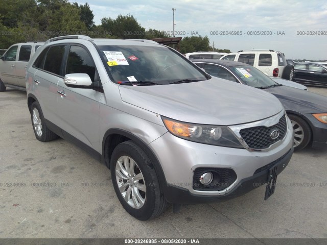 KIA SORENTO 2011 5xyku3a11bg007333