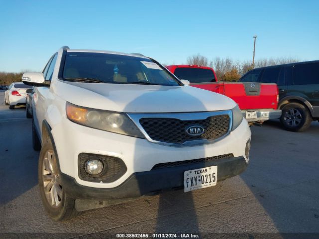 KIA SORENTO 2011 5xyku3a15bg071424