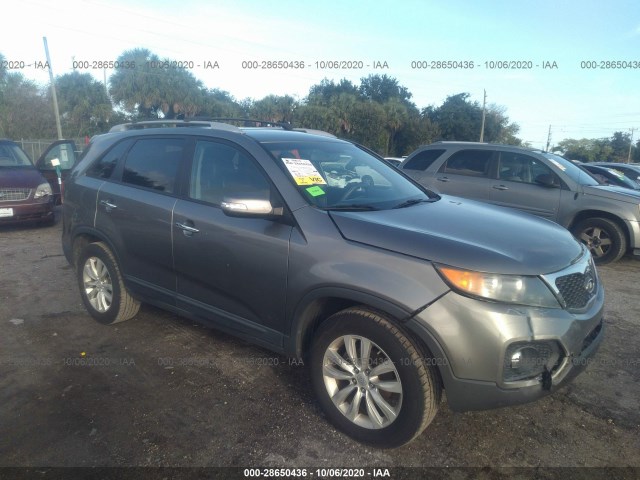 KIA SORENTO 2011 5xyku3a17bg183027