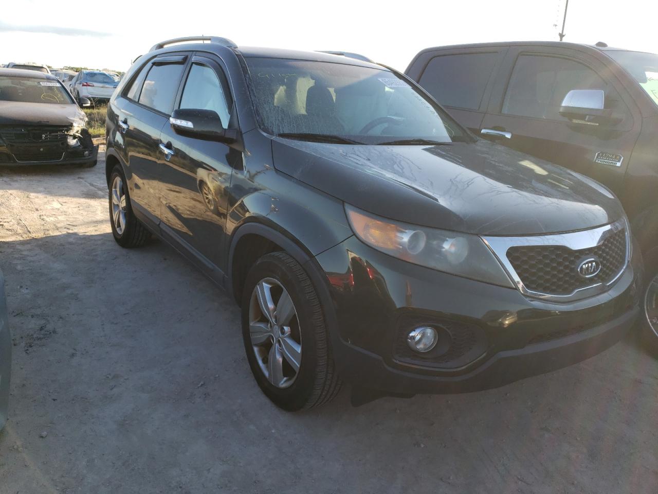 KIA SORENTO 2013 5xyku3a2xdg318125